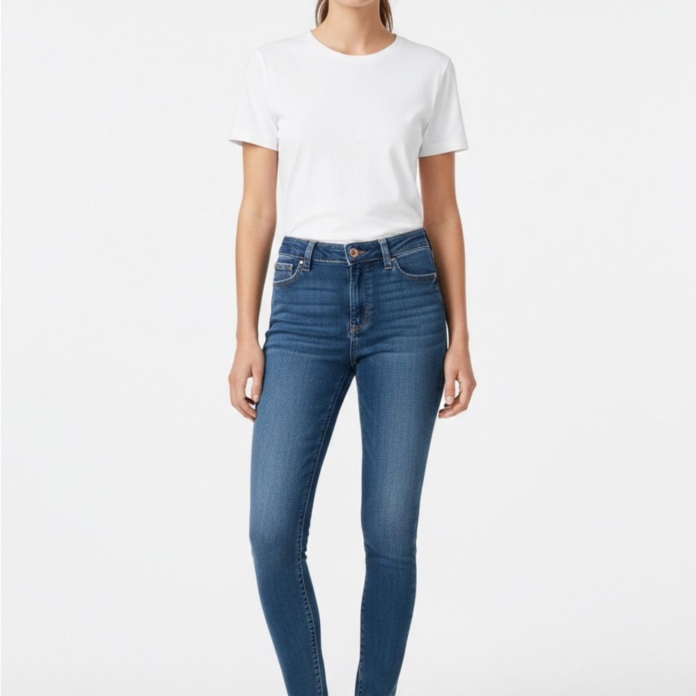 Hollister Women's Blue Skinny Jeans